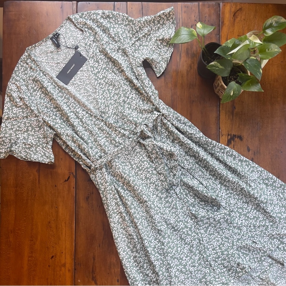 NWT 💚 VERO MODA | XS | Green White Floral Midi Wrap Dress Spring Summer